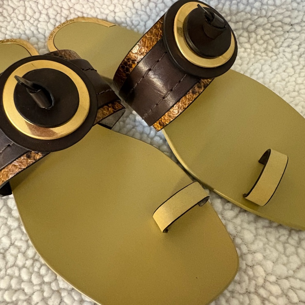 Tory Burch Artisanal Knot Sandals - Picture 6 of 9